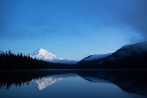 Mt. Hood Spiegelung See Berg Schnee