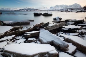 Meer Berg Winter Schnee Strand Stein