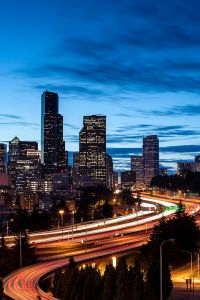 Stadt Autobahn Blaue Stunde