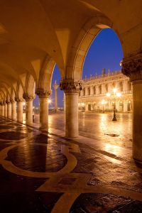 Säule Durchgang Palast