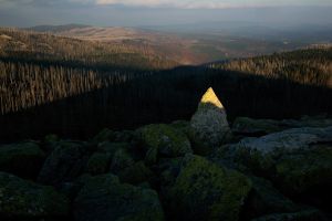 Berg Sonnenuntergang Fels Stein Wald